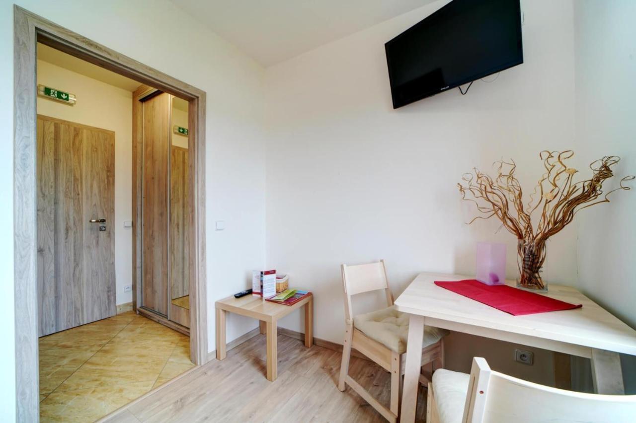 Hotel Zlechov Plumlov Экстерьер фото